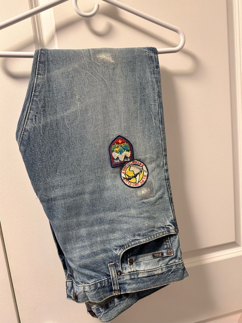 Light Blue Men’s Patch Detail Jeans